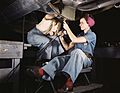 Women working at Douglas Aircraft