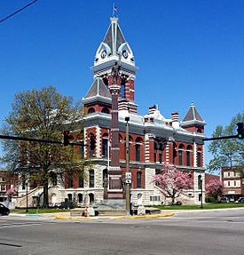 SE face of the Gibson County Courthouse in Princeton (built 1884) and the Civil War monument (1912)