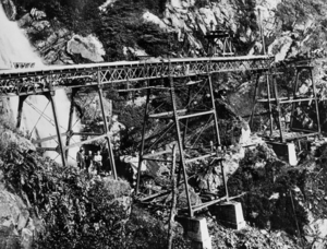 Queensland State Archives 3384 Building Stoney Creek Bridge for the Cairns to Kuranda Railway 1890