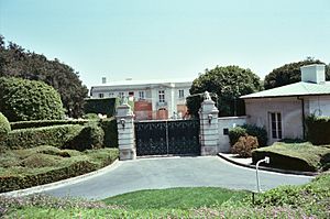 "Beverly Hillbillies" mansion (2092398372)