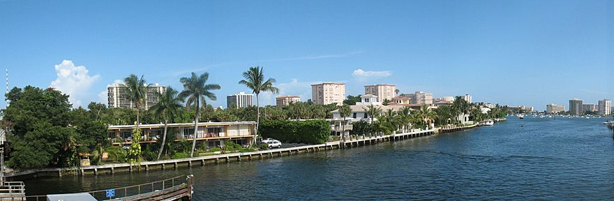 Panoramic view of a portion of the Intracoastal Waterway in downtown Boca Raton