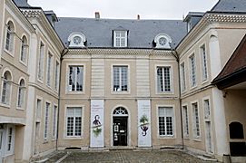 Châteauroux Musée Hôtel Bertrand 01