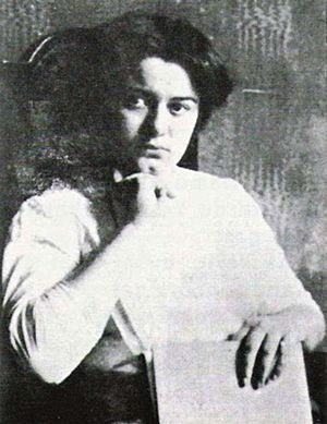 Edith Stein-Student at Breslau (1913-1914).jpg