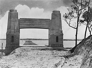 Hornibrook Highway viaduct under construction, Redcliffe, 1935 (3989367220)