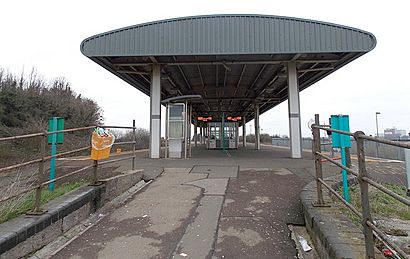 Western edge of Barry Docks railway station - geograph.org.uk - 3321662.jpg