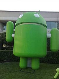 Android-robot-googleplex-2008