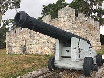 Cannon outside magazine at Frederica National Monument.jpg