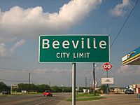 Beeville, TX, sign IMG 0979