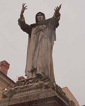 Monument to Girolamo Savonarola, Ferrara 4