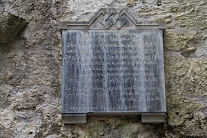 Memorial to 17th & 18th century Munster poets, Muckross Abbey, Cill Airne1