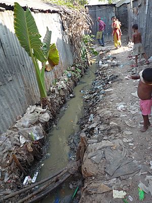 Bangladesh Dhaka Boshila slum March 2011