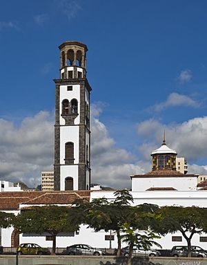 Iglesia de Nuestra Señora de la Concepción, Santa Cruz de Tenerife, España, 2012-12-15, DD 01.jpg