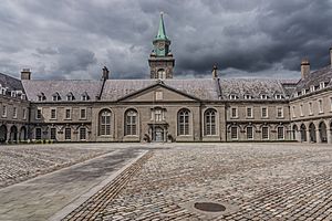 Museum Of Modern Art At Royal Hospital Kilmainham - Dublin (Ireland) - panoramio (33)