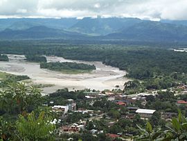 Villa Tunari with Espíritu Santo River (upper right) and San Mateo River