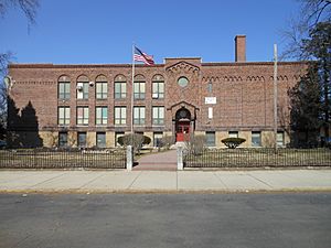 022712 Everett Junior High School--Columbus, Ohio (4)