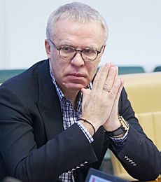 Viacheslav Fetisov 2015.jpg