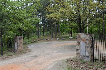 Confederate Mothers Memorial Park.JPG