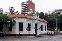 Museo de Arte Español Enrique Larreta esquina