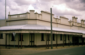 Zara Clark Museum building in Charters Towers Queensland 1986.tif