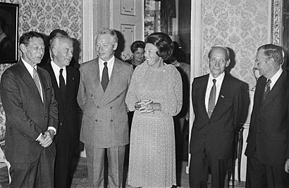 Queen Beatrix meets Nobel Laureates in 1983c