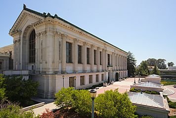 UCB Doe Memorial Library oblique view dllu