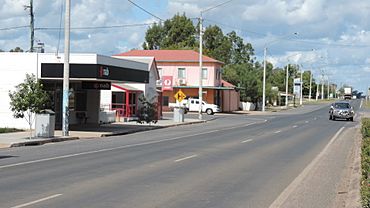 Main street, Capella, 2016.jpg
