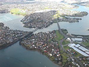 Tamaki River With The Two Bridges 01