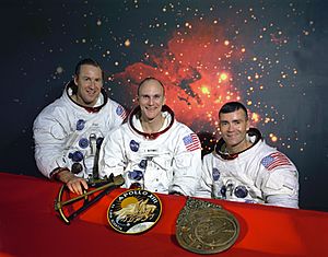 The Original Apollo 13 Prime Crew - GPN-2000-001166