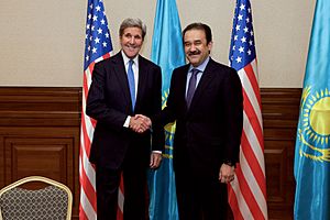 Secretary Kerry Shakes Hands With Kazakhstan Prime Minister Massimov in Astana (22697743995)