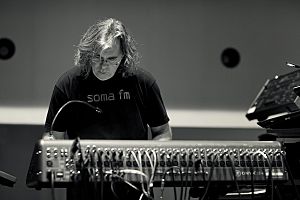 Steve Roach, SoundQuest Soundcheck Blue