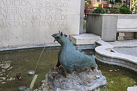 Monumento a Eugenio D'Ors 005