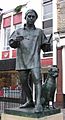 William Hogarth statue.jpg