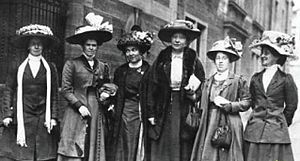 1911 L-R Jeanie Spence, Mrs Lamont, Agnes Brown, Mary Macarthur, Kate McLean, Rachel Devine