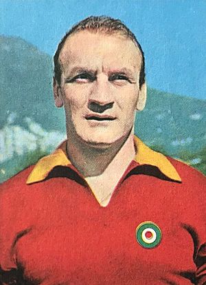 AS Roma 1964-1965 Giacomo Losi.jpg