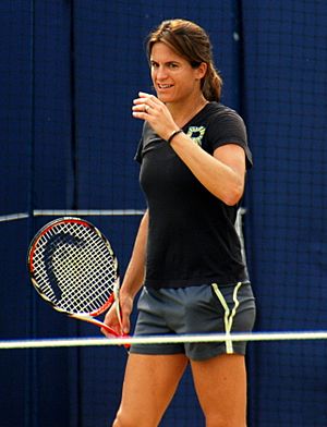 Amelie Mauresmo at the Aegon Championships 2014.jpg