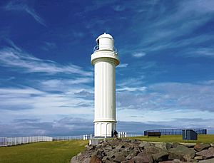Flagstaff Point Lighthouse, Wollongong, New South Wales.jpg