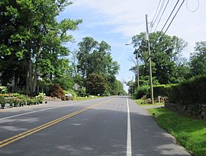 Photo looking north along Route 27