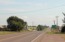 Looking east on Oklahoma State Highway 152