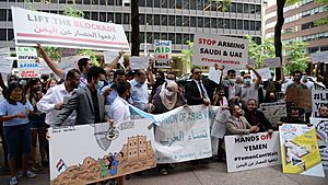 08-14 42 March for Yemen (50227234033)