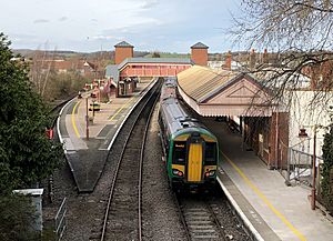 Stratford-Upon-Avon Railway Station, geograph 6113648 by David Robinson