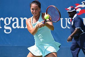 2017 US Open Tennis - Qualifying Rounds - Viktoria Kuzmova (SVK) def. Francoise Abanda (CAN) (36089738983)