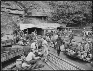 Changing shifts at the mine portal in the afternoon. Inland Steel Company, Wheelwright ^1 & 2 Mines, Wheelwright... - NARA - 541446