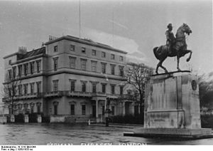 Bundesarchiv N 1310 Bild-044, London, Deutsche Botschaft