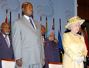 The Prime Minister, Dr. Manmohan Singh with the President of Uganda, Mr. Yoweri Kaguta Museveni and Queen Elizabeth II, during National Anthem of Uganda at CHOGM meet in Kampala, Uganda on November 23, 2007