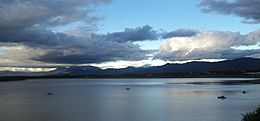 Lago San Jacinto - Tarija, Bolivia (cropped).jpg