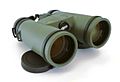 Binocular with 8x magnification and 42 mm lens diameter