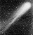 Comet-Halley's-tail-NASA-1986-b&w