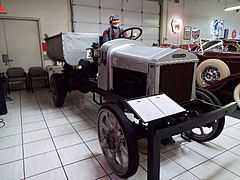 Martin Auto Museum-1917 Douglas Dump Truck