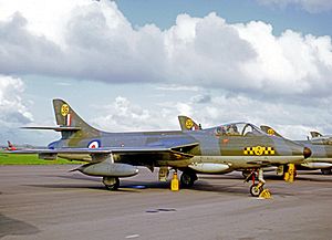 Hawker Hunter F.6 XG172 36.229.63Sq CHIV 23.08.69 edited-2