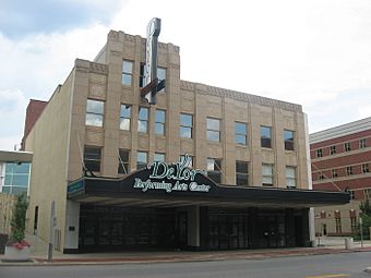 Powers Auditorium in Youngstown.jpg